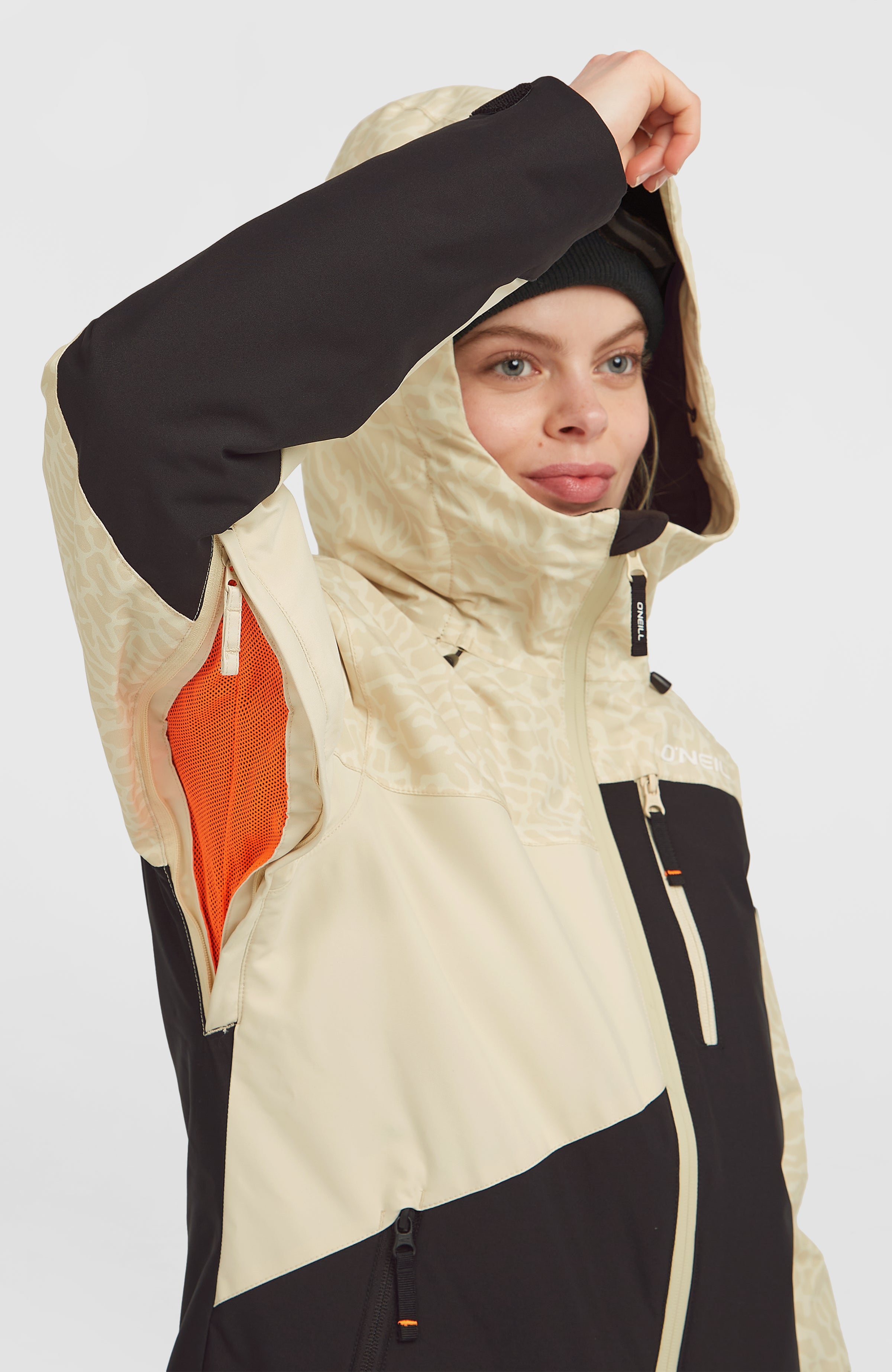 ウォーリー FWC'Cruz Triple Snow Jacket | Macaron Animalica – O'Neill