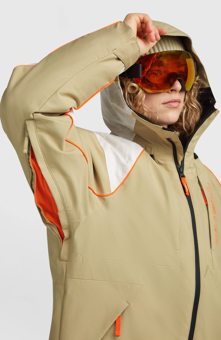 FWC'Cruz Break Point Snow Jacket | White Mountain Landscape