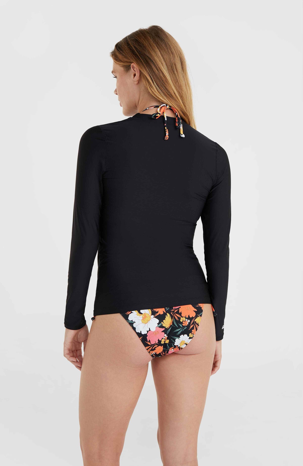 Essentials Bidart Long Sleeve Skin | Black Out