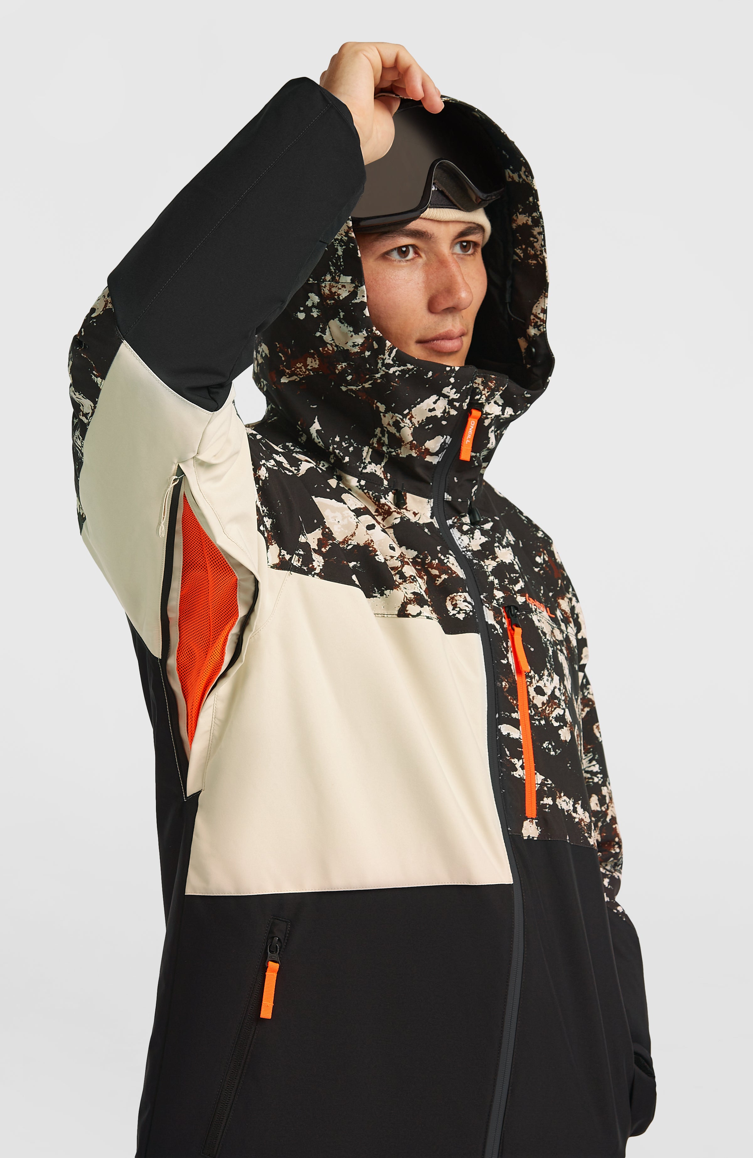 FWC'Cruz Triple Snow Jacket | Black/Beige Quarry – O'Neill