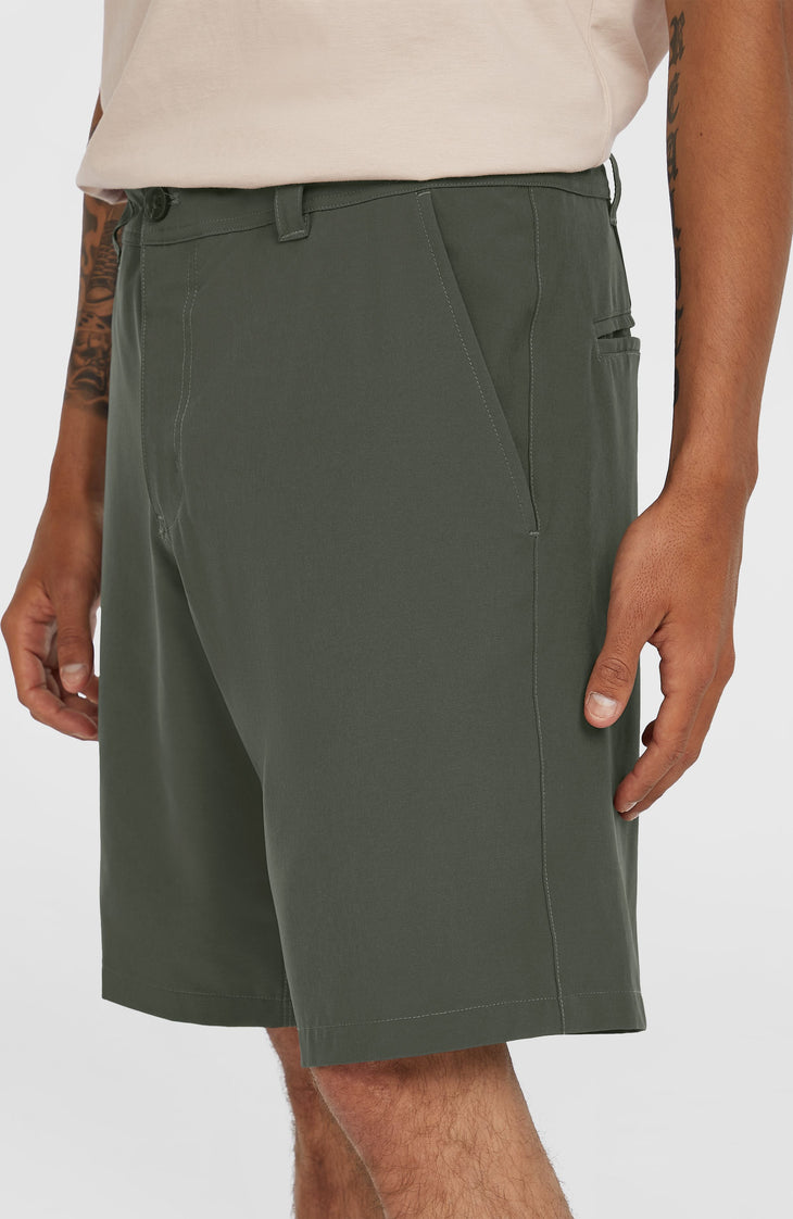Hybrid Chino 19" Shorts | Raven