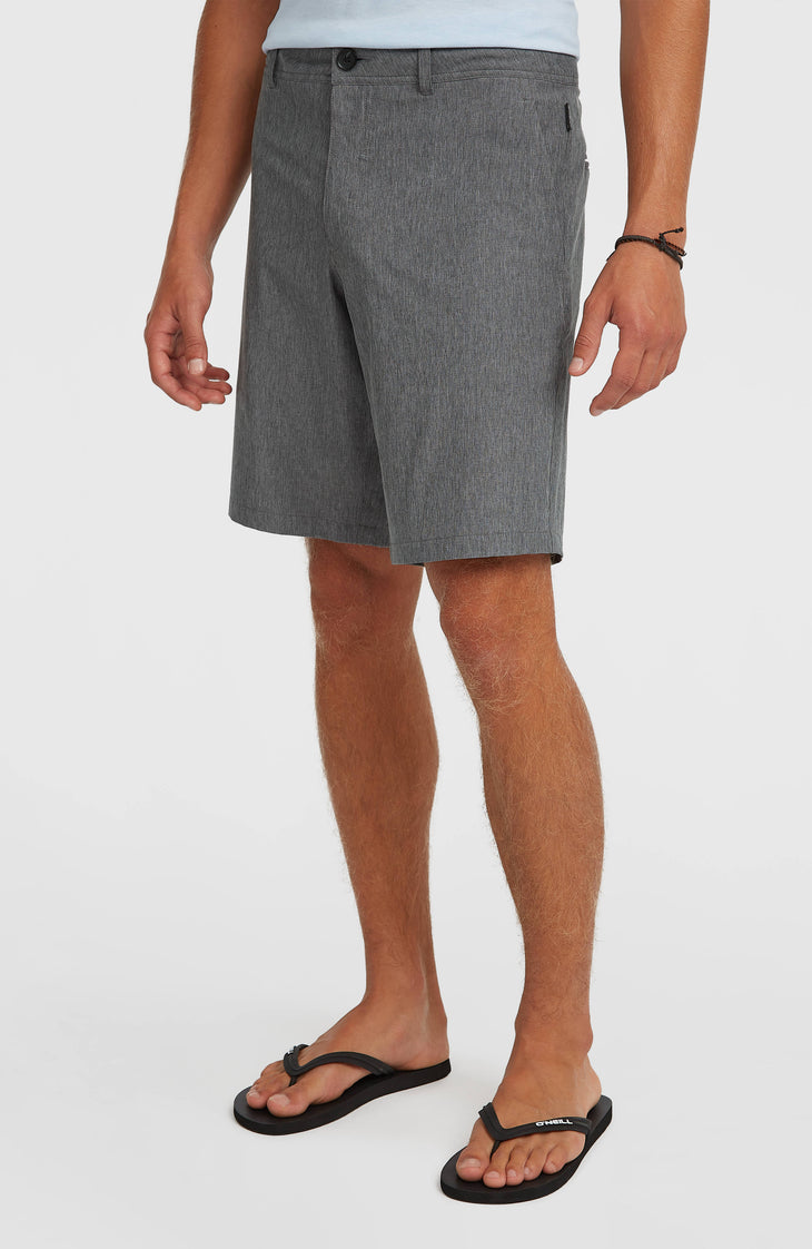 Hybrid 19" Melange Shorts | Black Out