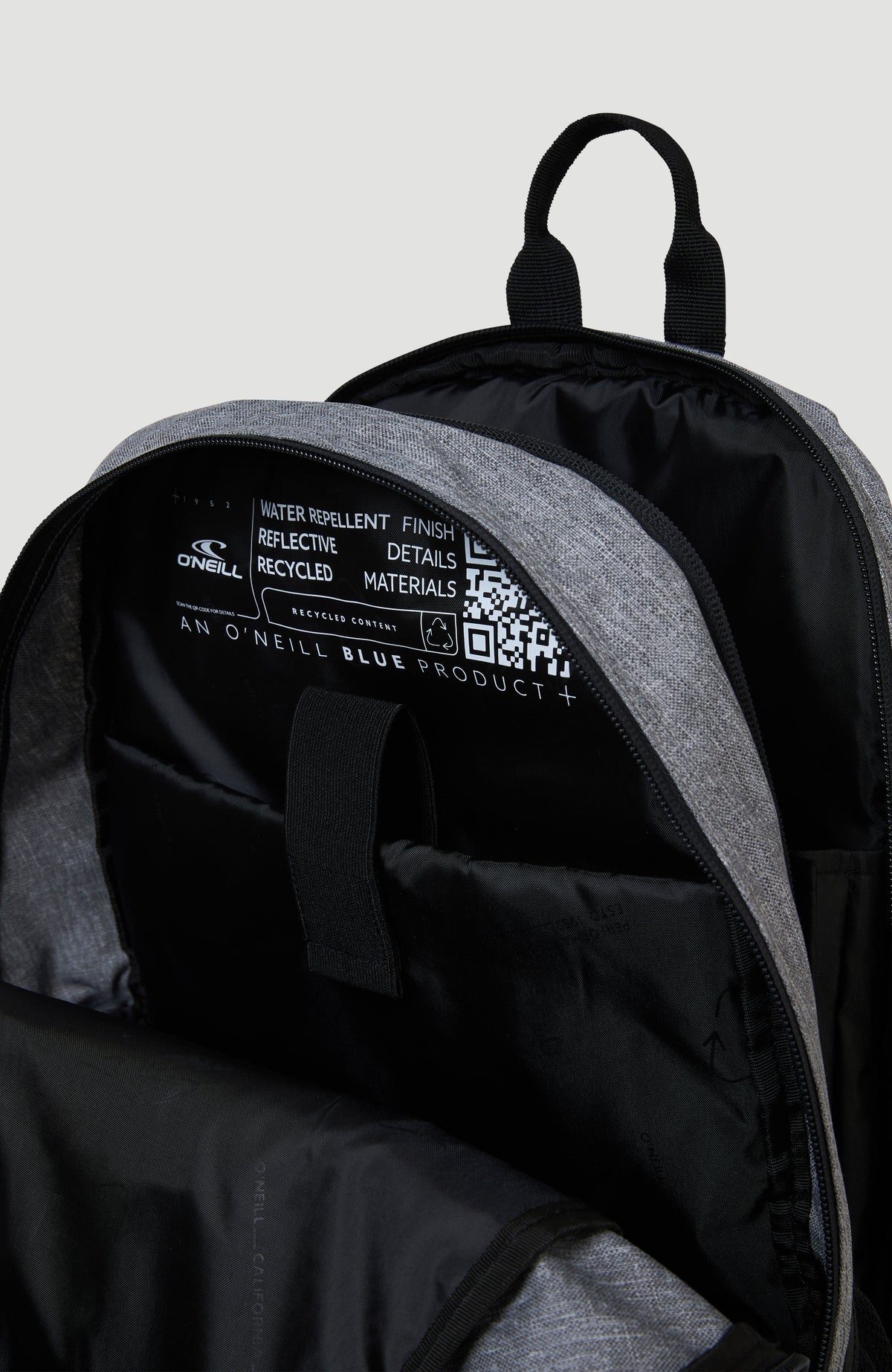 Wedge Backpack | Silver Melee