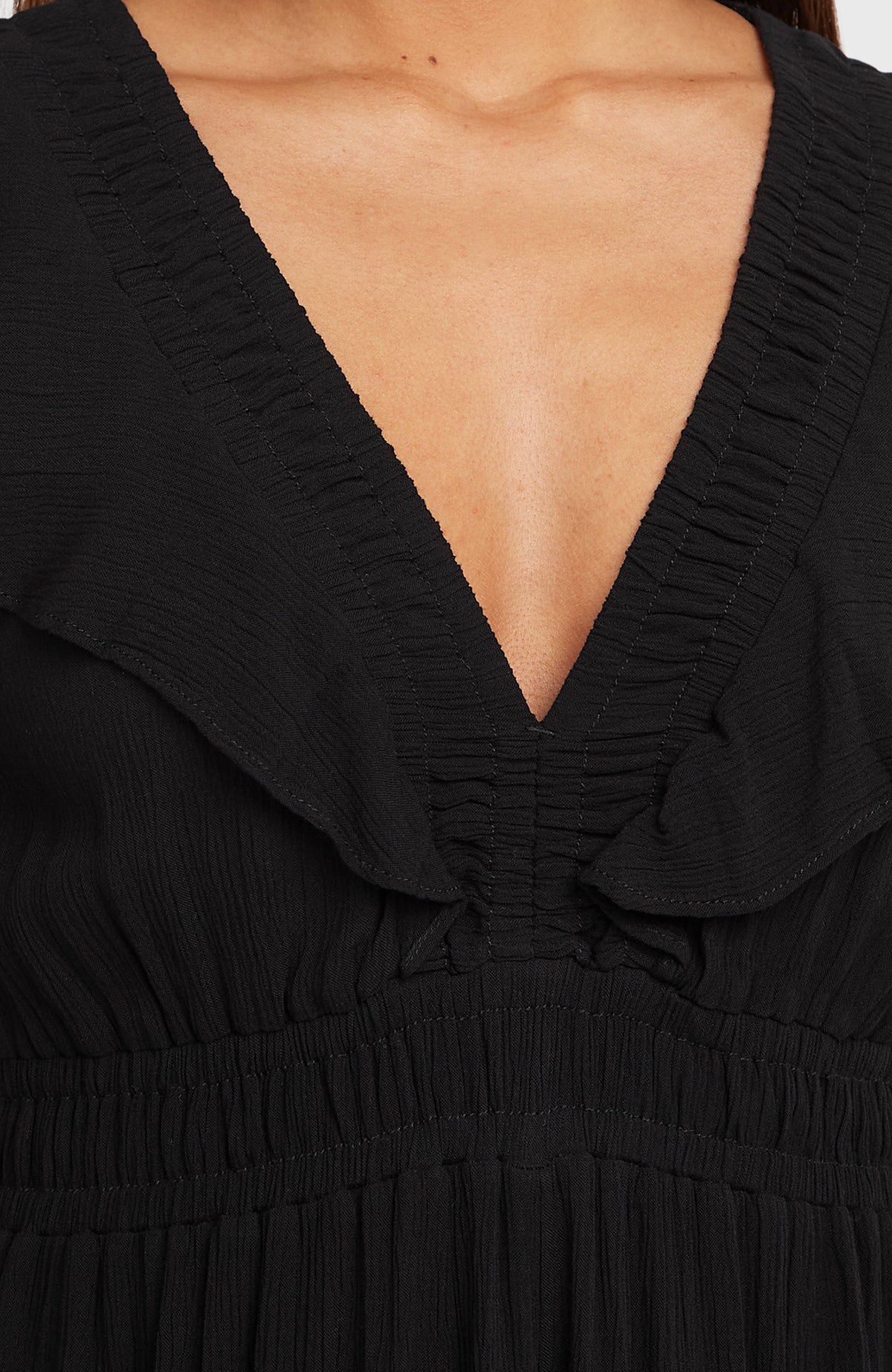 Must-Have Midi Dress | Black Out