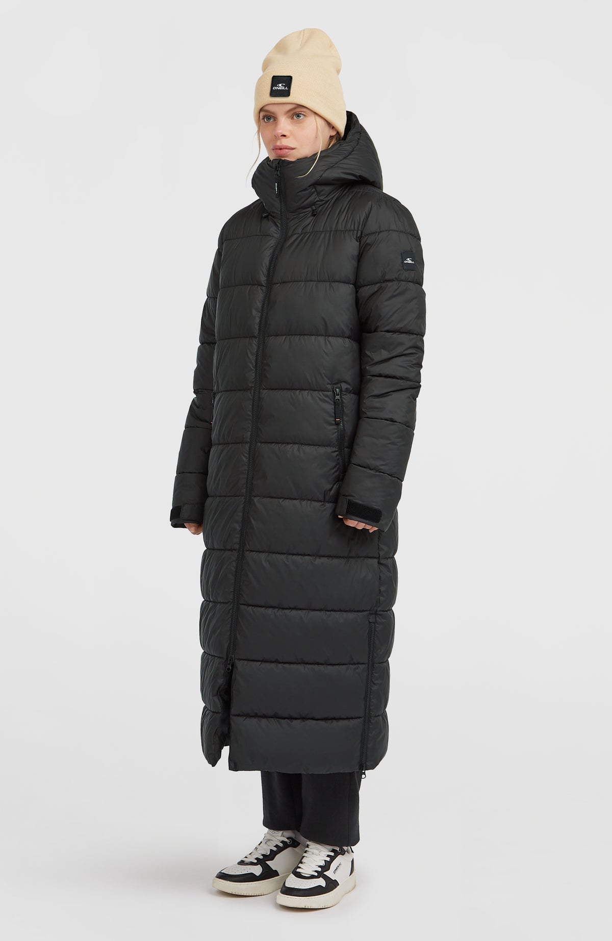 Must-Have Long Puffer Jacket | Black Out