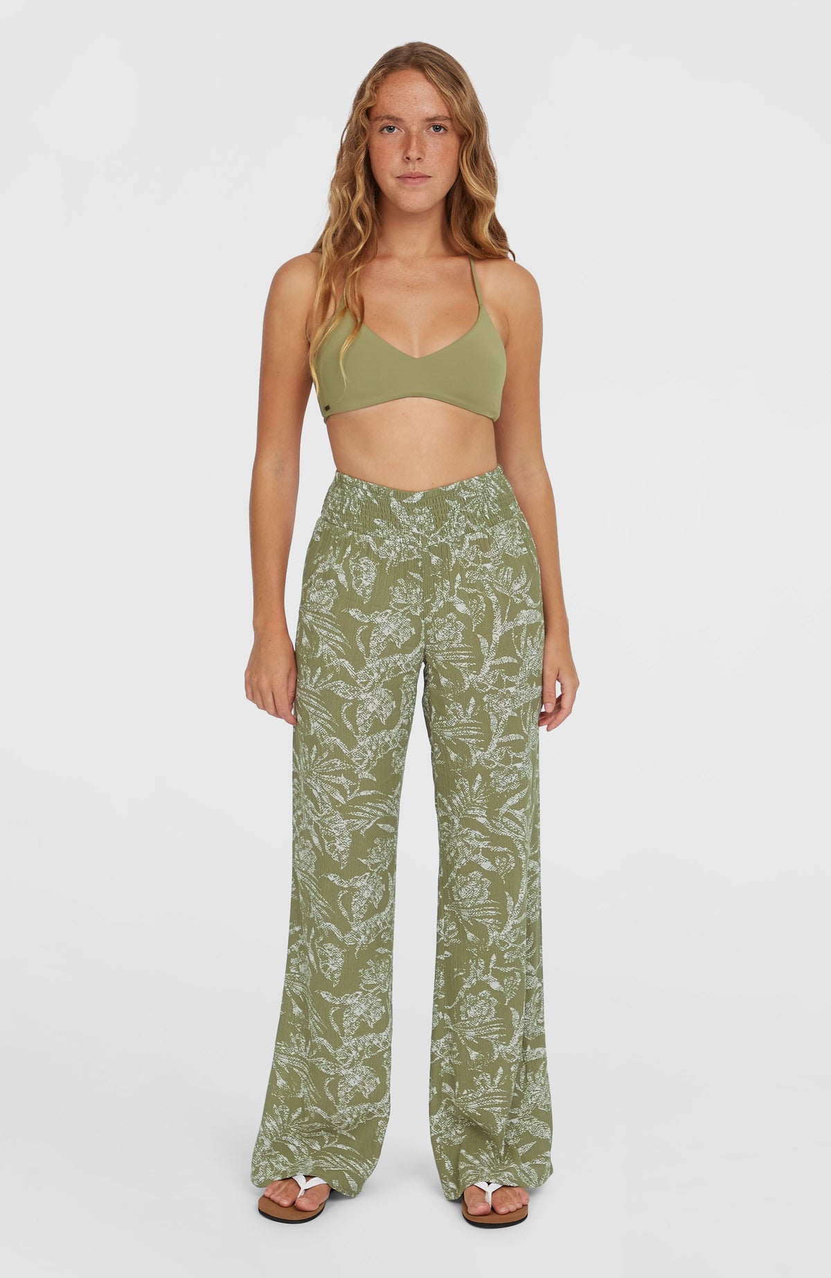 Johnny Smocked Waist Pants | Green Textured Jungle – O'Neill