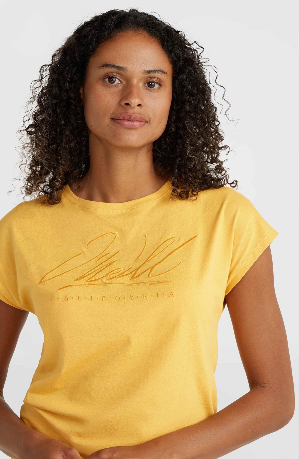 Essentials O'Neill Signature T-Shirt | Golden Haze – O'Neill
