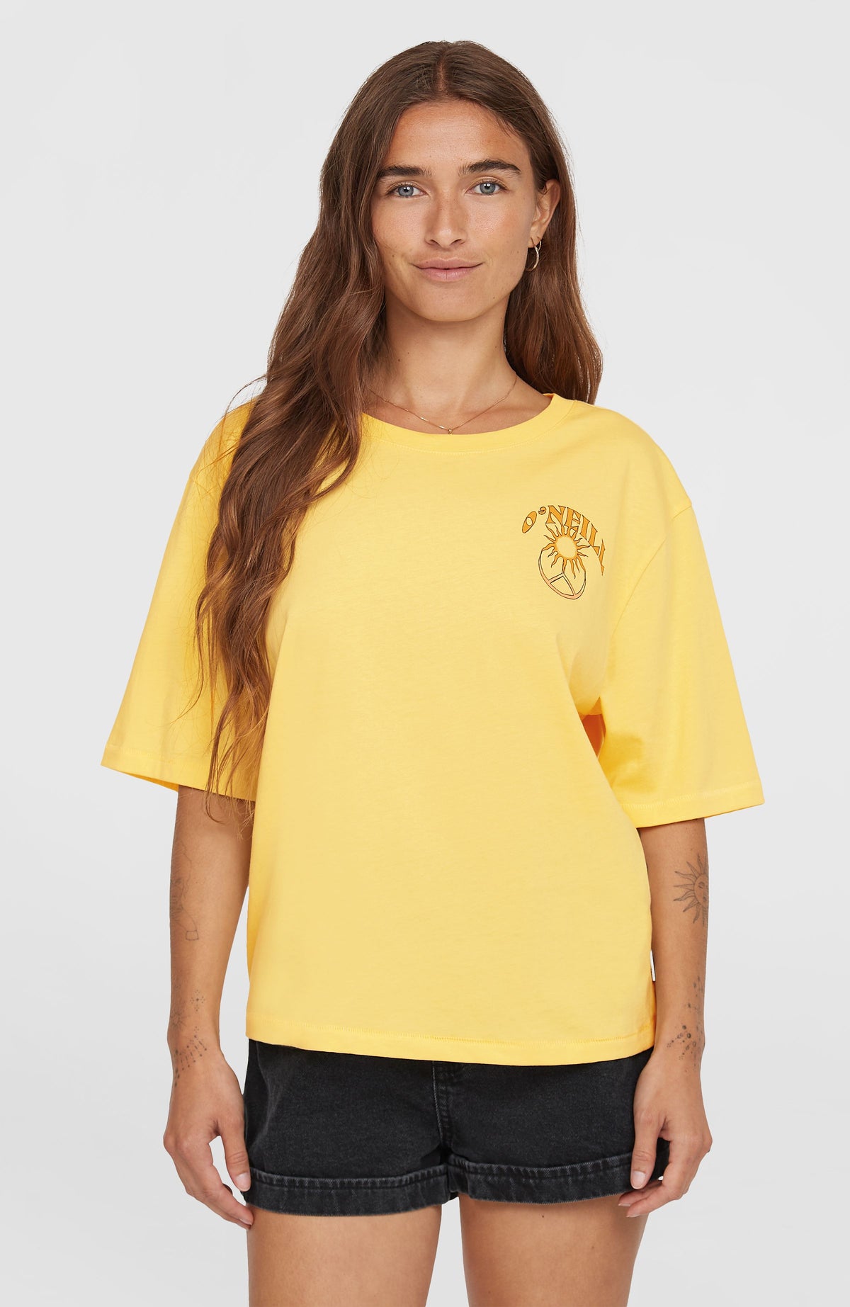 Summer Musthaves Back Print T-Shirt | Tender Buttercup