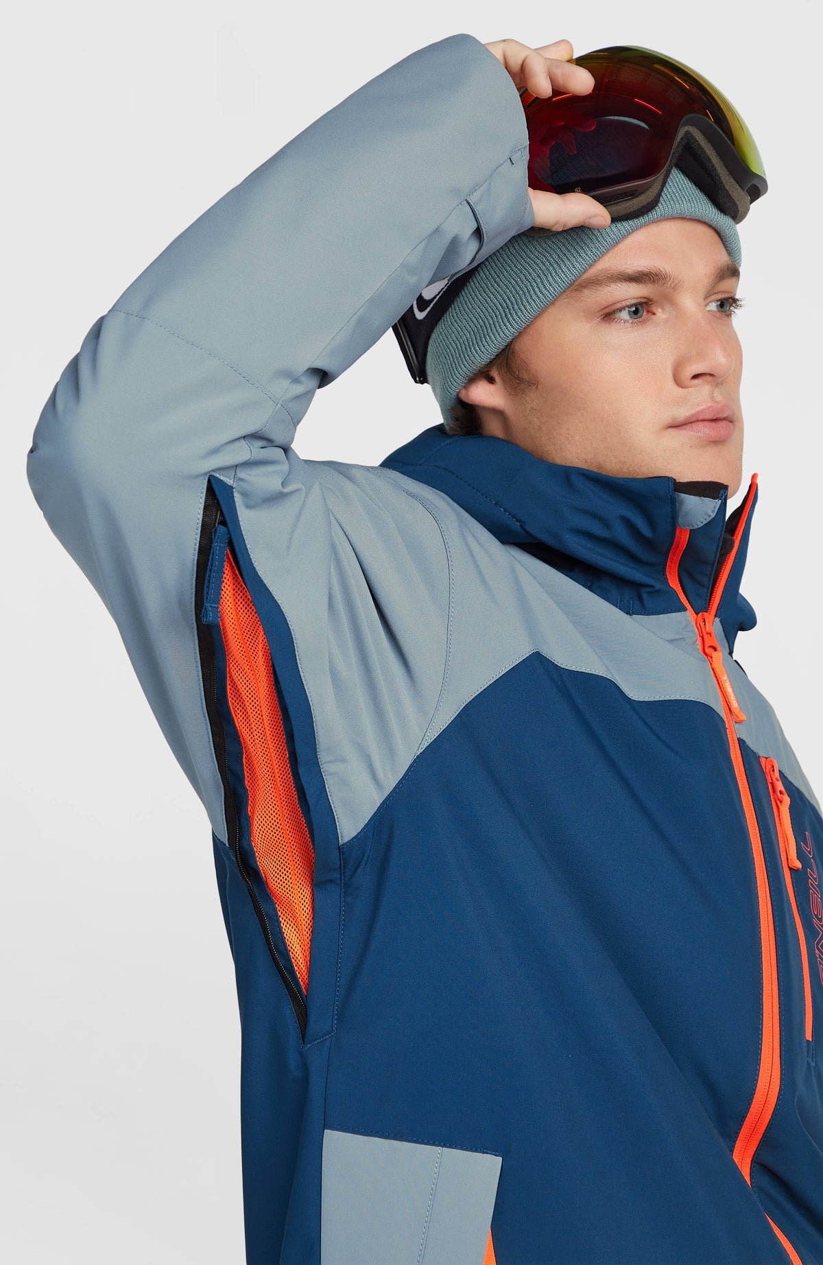 FWC'Cruz Duo Snow Jacket | Regal Blue Colour Block