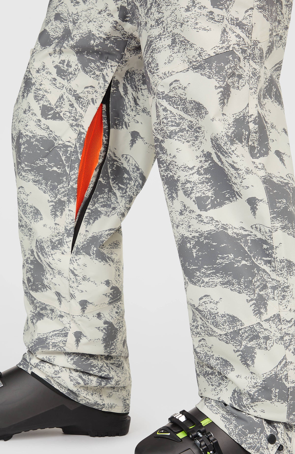 FWC'Peak Bib Snow Pants | Grey Mountain Landscape