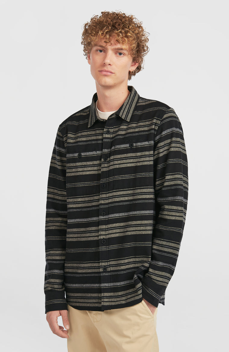 Must-Have Flannel Shirt | Black Bavaro