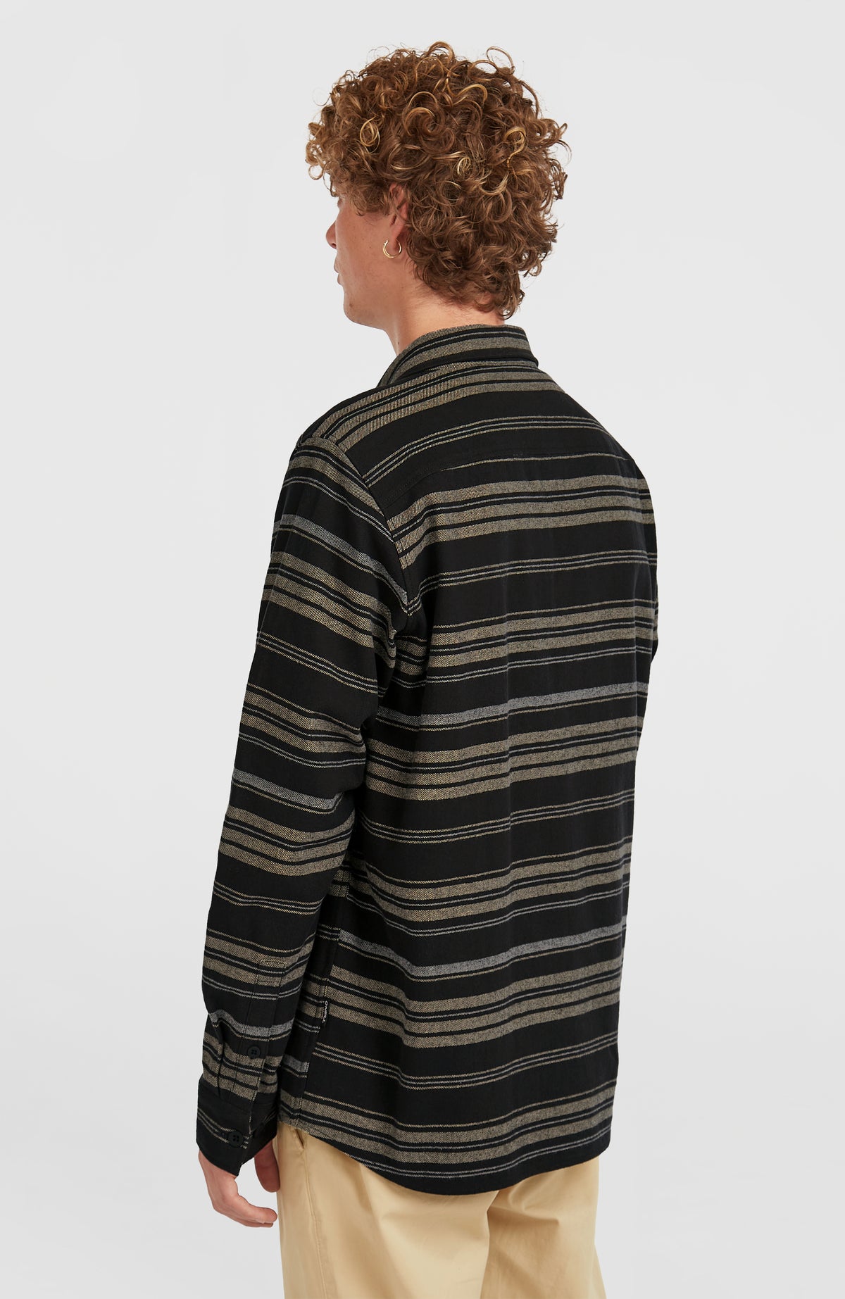 Must-Have Flannel Shirt | Black Bavaro