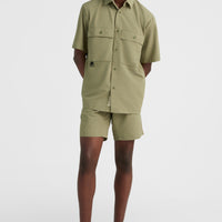 Utility 17'' Hybrid Shorts | Deep Lichen Green