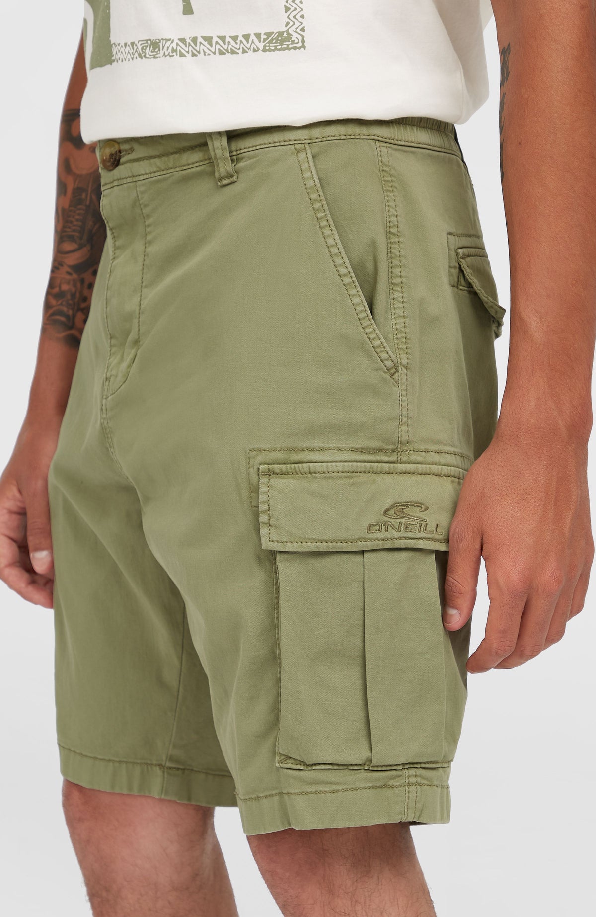 Essentials Cargo Shorts | Avery Fern