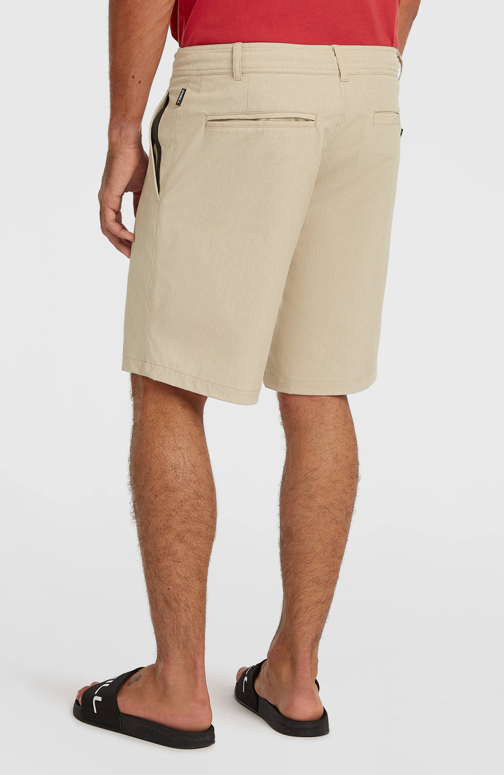 Hybrid 19" Melange Shorts | Cocoa Sand