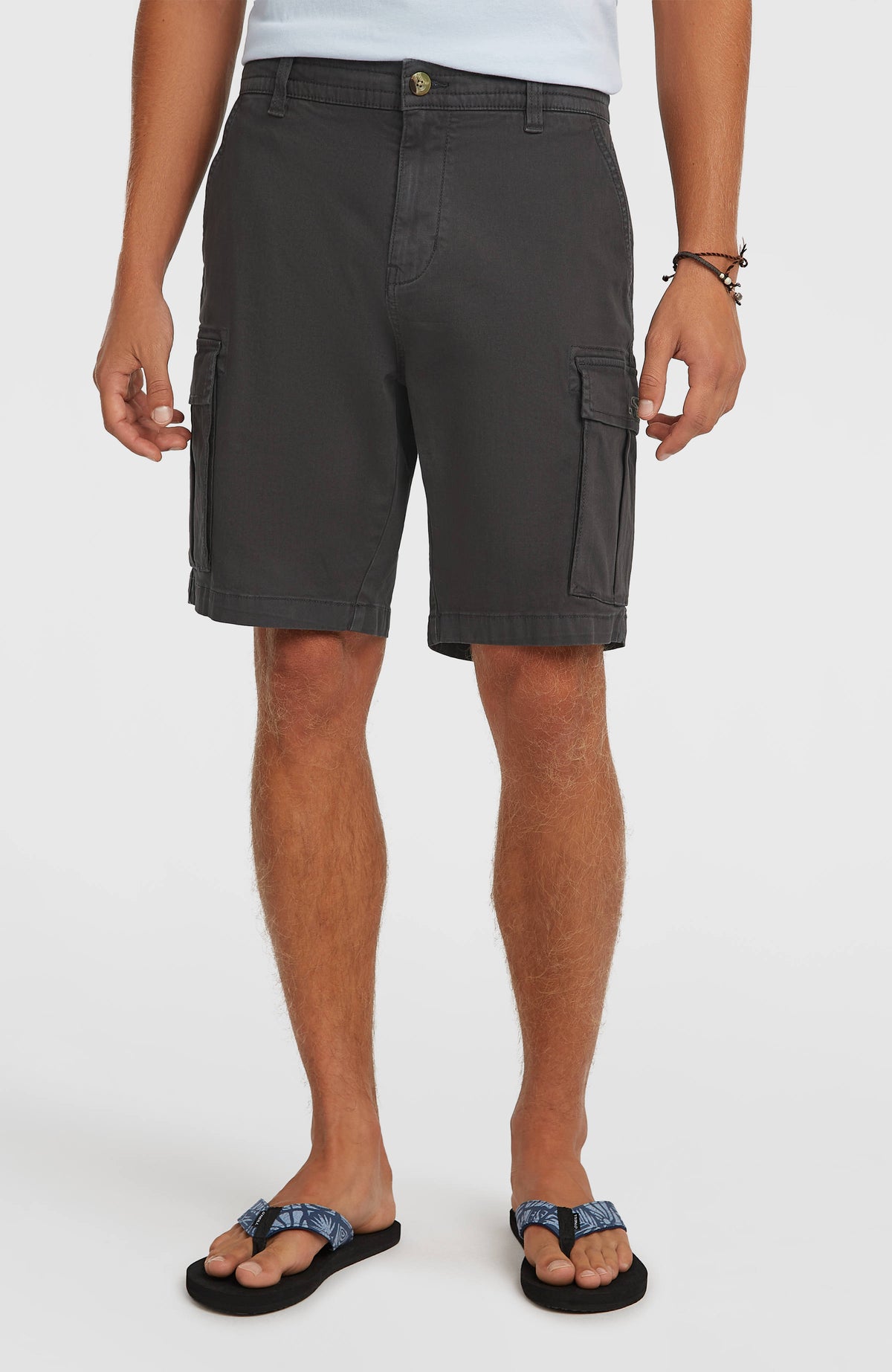 Essentials Cargo Shorts | Raven