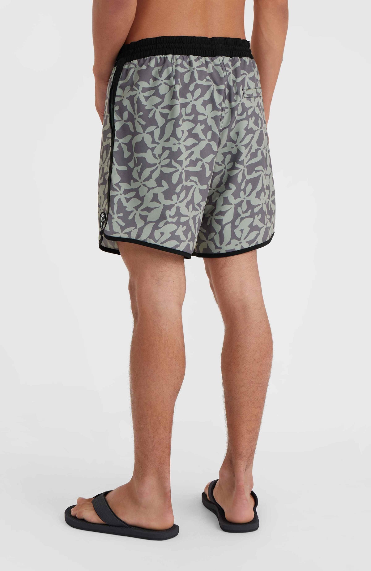 O'Riginals Scallop 16'' Swim Shorts | Green Seagrass