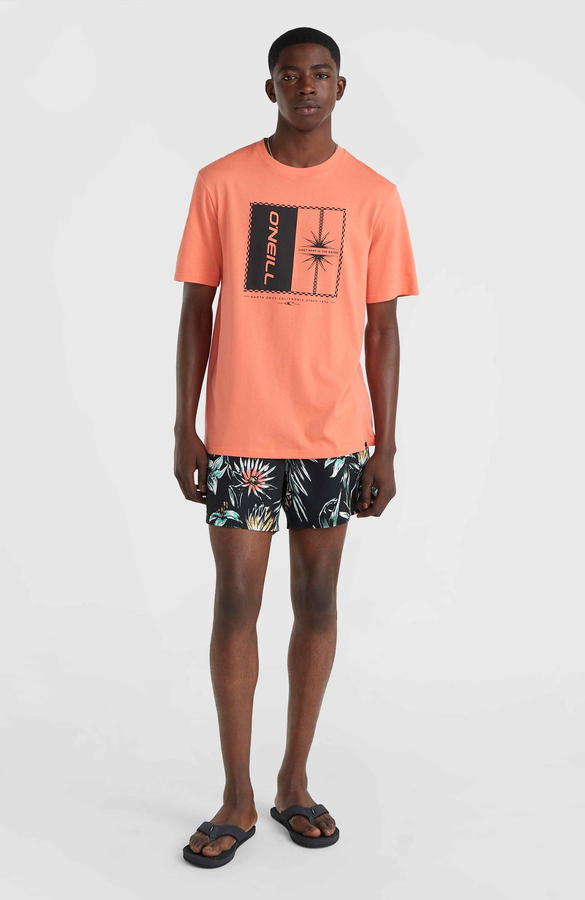 Mix and Match Palm T-Shirt | Living Coral