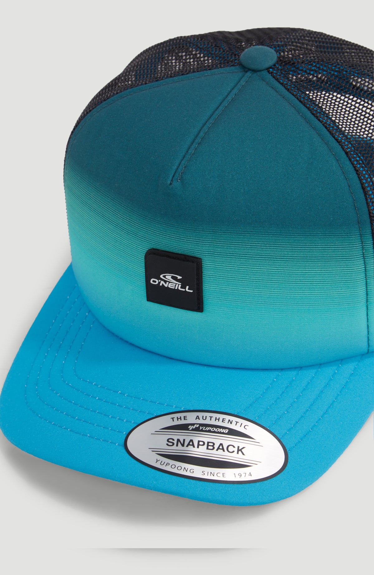 Flood Trucker Cap | Neon Blue Simple Gradient Panel