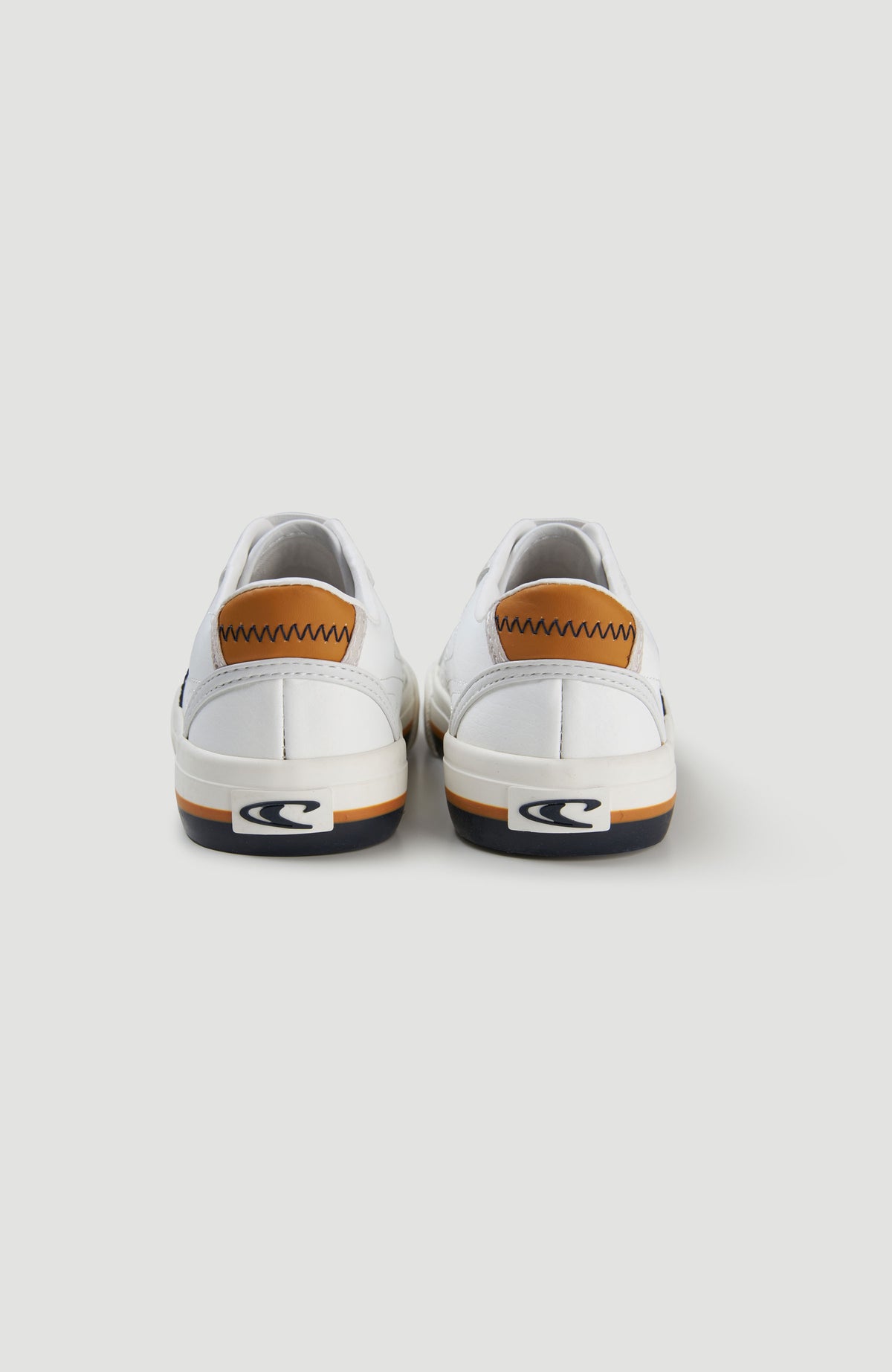 OCEAN CITY LOW Sneaker Junior | Bright White – O'Neill