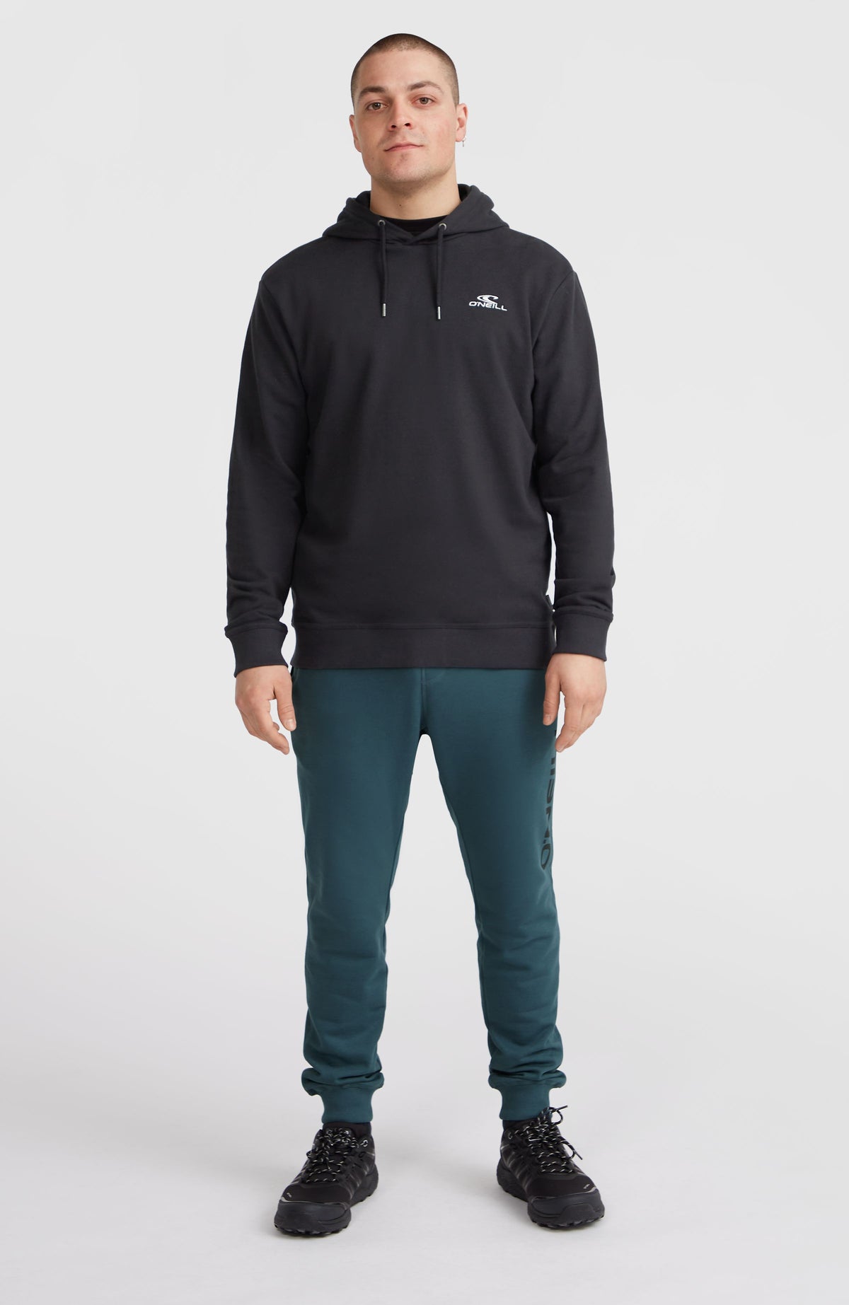 O'NEILL SMALL LOGO HOODIE | Black Out
